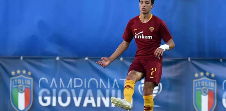 La Roma vince a Lecce e sale al comando del gruppo C assieme al Napoli
