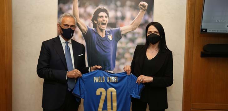 La Sala del Consiglio Federale intitolata a Paolo Rossi. Gravina: “Un ricordo doveroso da parte del mondo del calcio”