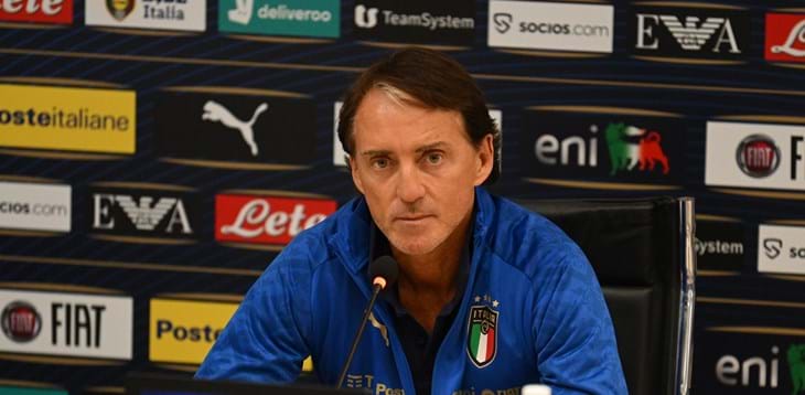 Training camp starts at Coverciano. Mancini: 