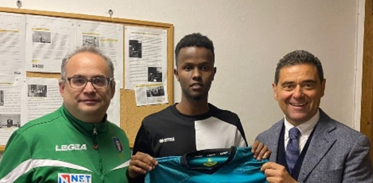Gravina: “In bocca al lupo a Saiyd Ali Hussein”. L’arbitro somalo arrivato da migrante debutta in Inter-Atalanta U17