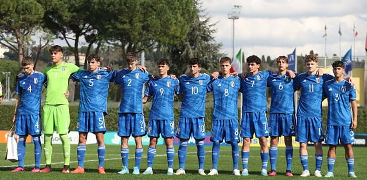 Zoratto convoca 22 calciatori per il Torneo di Sviluppo UEFA in Portogallo. Il 4 maggio l'esordio contro la Svezia