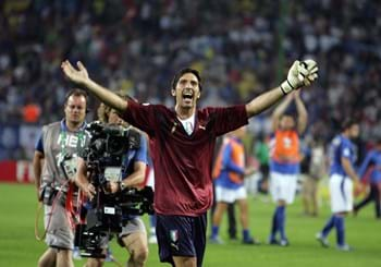 Buffon torna a vestire l’Azzurro: sarà il Capo Delegazione della Nazionale