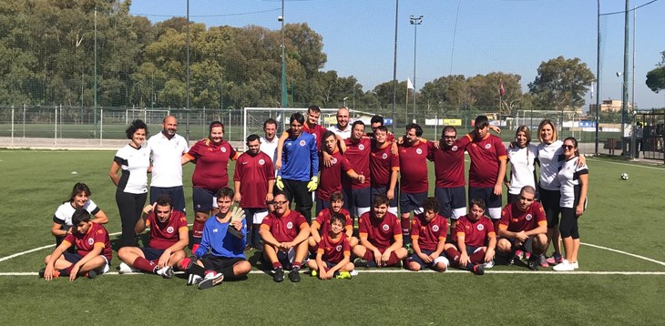 Un bellissimo gesto di fair play nel match giocato a Roma tra Totti Soccer School e I Giganti
