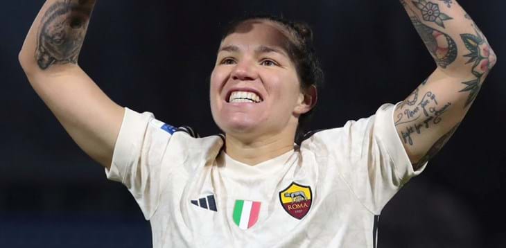 La Roma batte 3-2 il Como in rimonta e vola a +6 sulla Juventus, 2-0 del Sassuolo sul Pomigliano