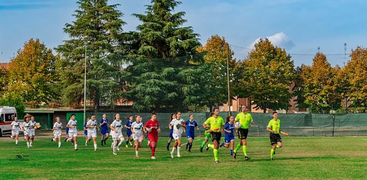 Si parte con Inter-Arezzo e Lazio-Hellas. I big match sono Sassuolo-Juventus e Fiorentina-Roma