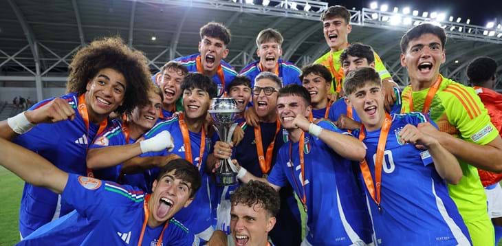 Sulla scia dei nuovi campioni d'Europa Under 17: tra un mese tocca all'Under 19, sognando una storica doppietta