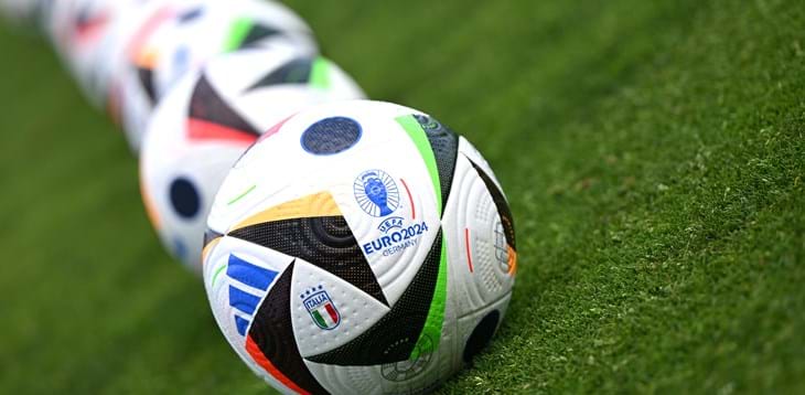 Italia, a una settimana dall'esordio contro l'Albania ecco i numeri di maglia dei 26 Azzurri per EURO 2024: il 10 a Pellegrini, Scamacca sarà il 9