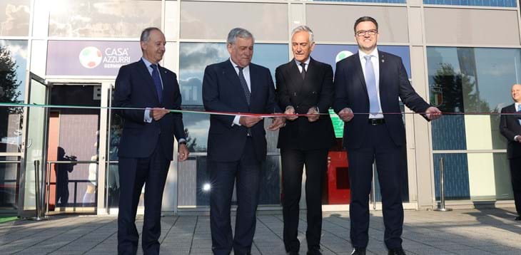 A Iserlohn il taglio del nastro di Casa Azzurri. Tajani: