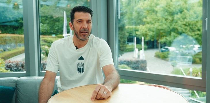Buffon to Vivo Azzurro TV: