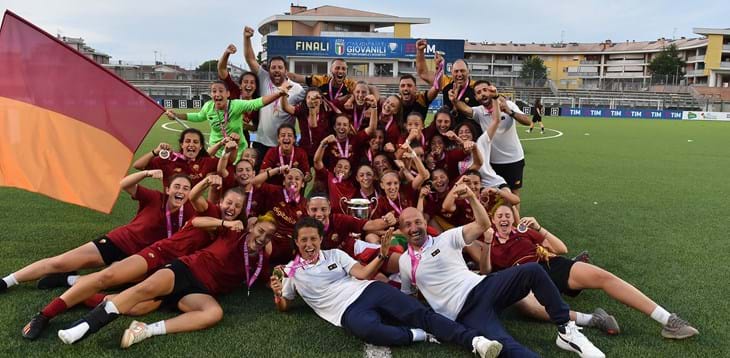 Under 17 femminile, al via la fase finale a quattro: Arezzo femminile, Inter, Juventus e Roma si sfidano per lo scudetto