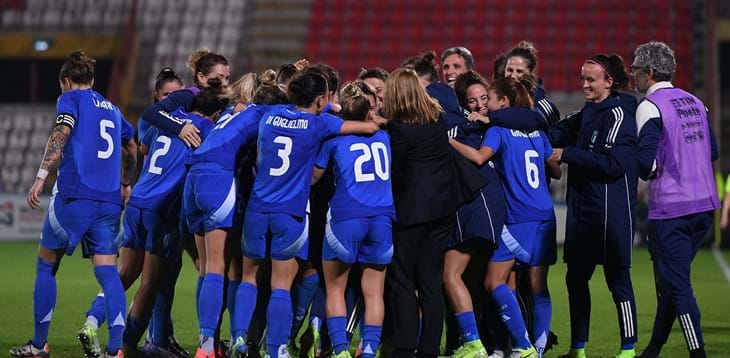 Le Azzurre illuminano la serata del ‘Menti’: Beccari risponde a Redondo, con la Spagna finisce 1-1. Soncin: “Partita stupenda”