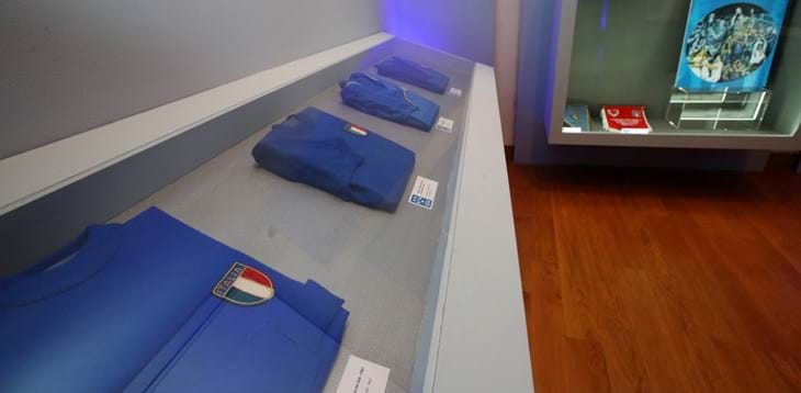 Il 10 dicembre la presentazione di ‘Sfumature di Azzurro’: alla Farnesina la mostra itinerante del Museo del Calcio