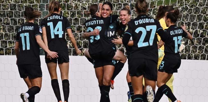 Roma infinita: 2-1 al Napoli con super rimonta in 5’. Doppietta di Piemonte, Lazio-Milan 2-0