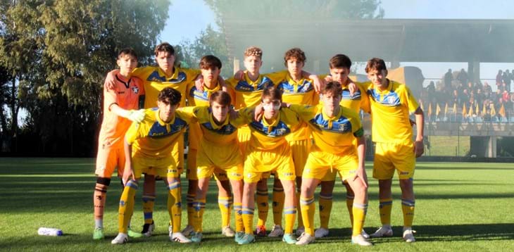 Under 15 Serie A e B, il Frosinone fa visita al Palermo. Durante: