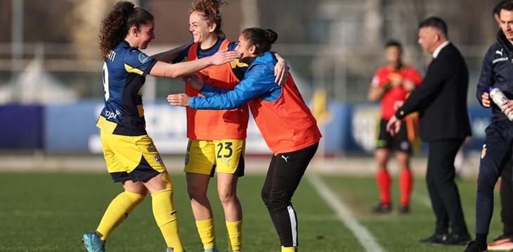 Chievo-Parma l'anticipo di sabato, domenica la Ternana ospita la San Marino Academy. Bologna e Genoa contro Verona e Cesena