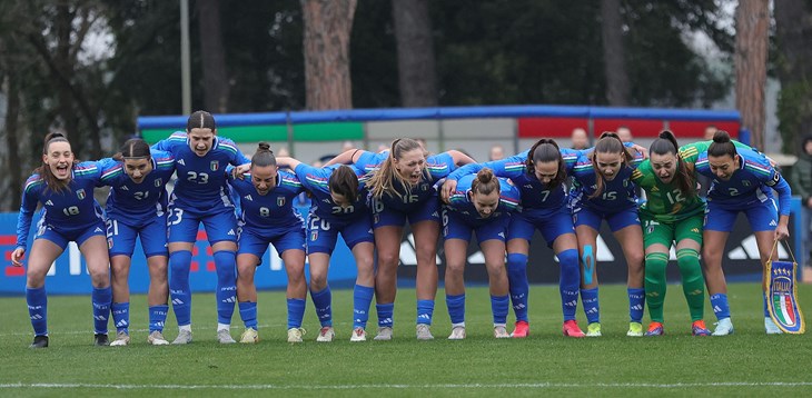 Azzurrine verso il Round 2 di qualificazione all'Europeo: lunedì 3 marzo il raduno a Roma, poi la partenza per la Croazia. Le 24 convocate