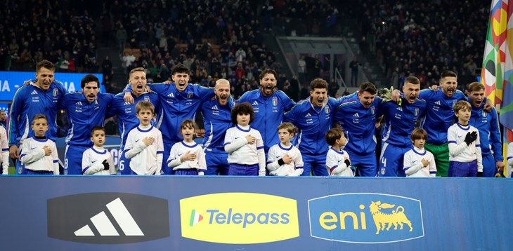 Audio description service for blind fans at the Meazza