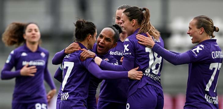 Capolavoro Fiorentina! 2-0 alla Juventus con doppietta di Boquete. Sampdoria-Napoli finisce 0-0. Domenica il derby di Milano
