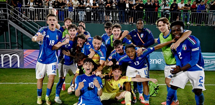 Italy U17s beat England 4-2 to fly into Euro semi-finals