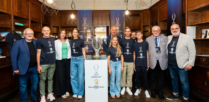 UEFA Super Cup, a Gorizia la prima tappa della 'Trophy Experience': fino a giovedì esposti i trofei di Champions, Europa League e Supercoppa, poi tocca a Trieste