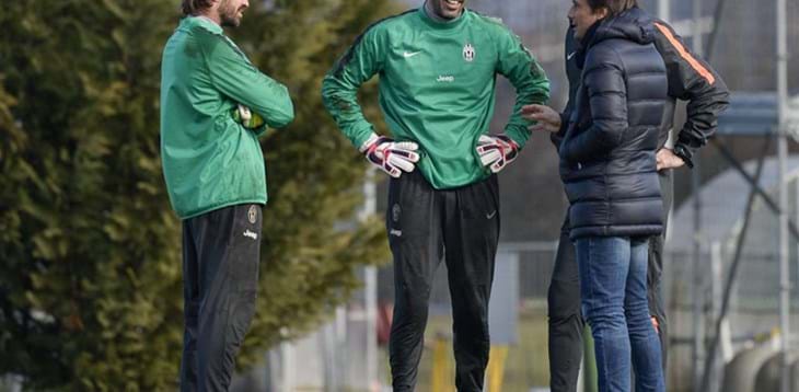 Conte in visita alla Juventus: “Sempre bello tornare qui e sentire l’affetto dei tifosi”