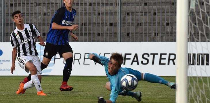 La Juventus sale al primo posto. Allungo del Napoli nel girone C